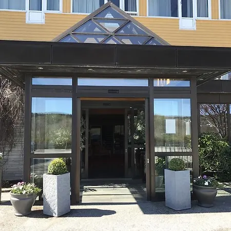 阿尔维酒店 Alversund